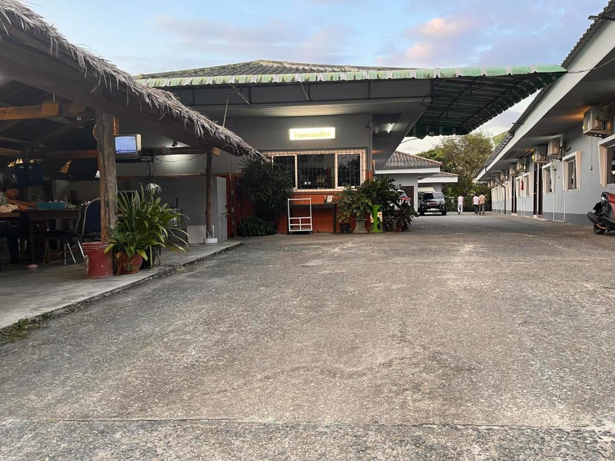 Metro Palace Satun Exterior photo