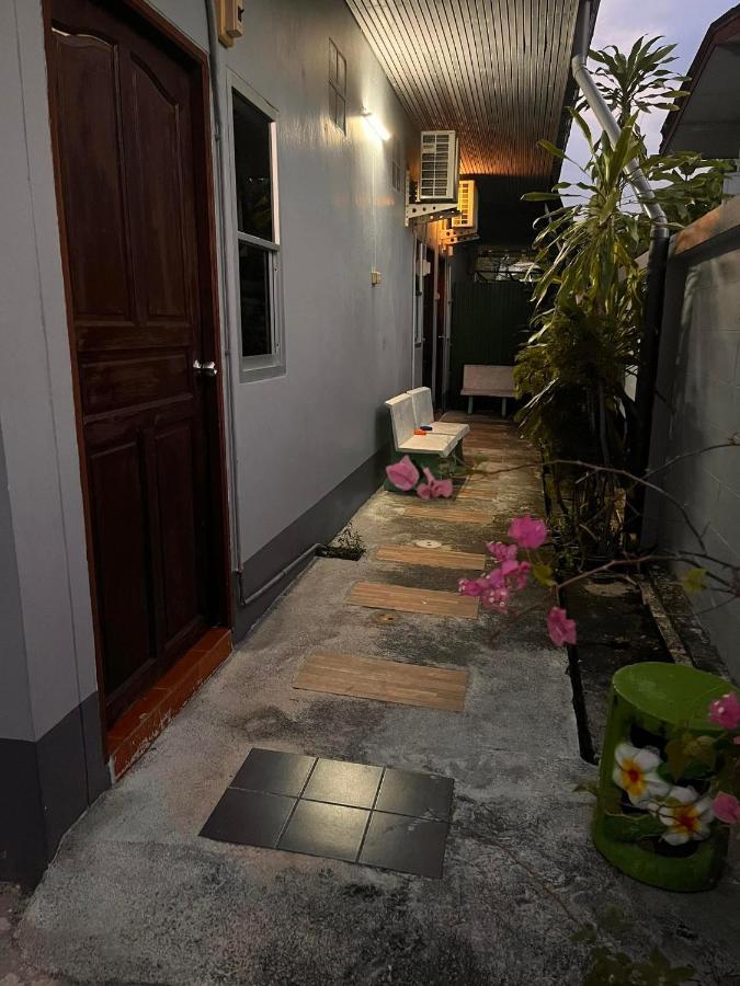 Metro Palace Satun Exterior photo